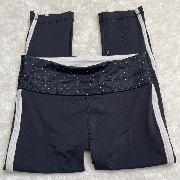 Lululemon Women's Black White Polka Dot Back Zip Cropped Leggings Size 4 - Picture 1 of 8